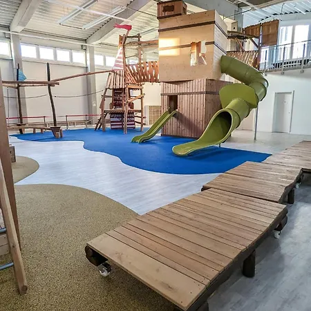 4 Star In Ferienhaus